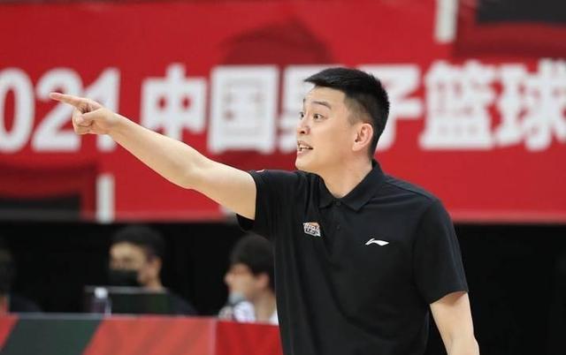 开云体育中国-福建男篮遭遇绝杀，球队士气受挫