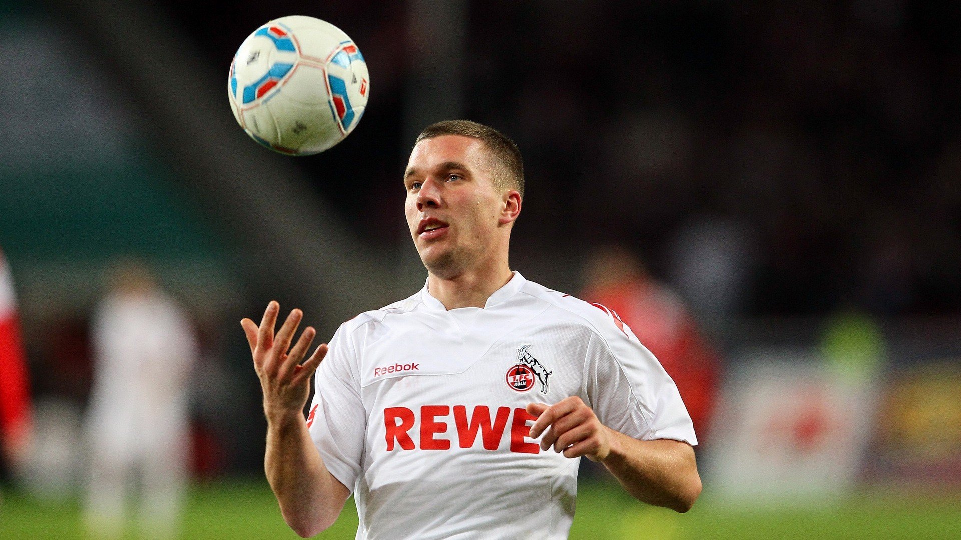 足球的平行宇宙，拉什福德爆发之夜，伊拉克决胜局带走英格兰